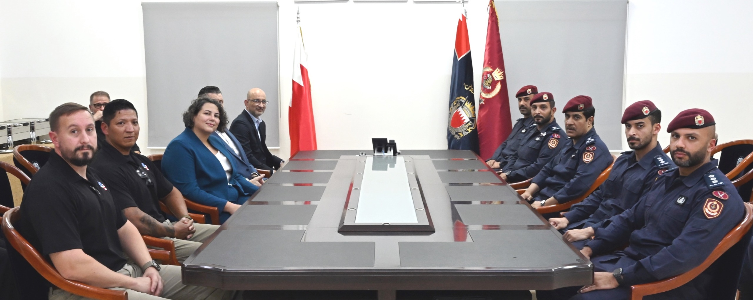 نائب قائد قوة الأمن الخاصة يستقبل نائب السفير الأمريكي لدى المملكة<